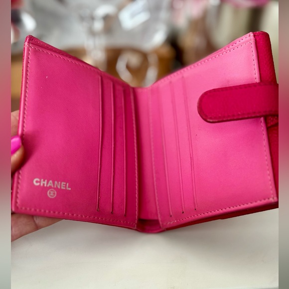 Hot Pink Chanel Caviar Leather Bifold Wallet - Picture 6 of 9
